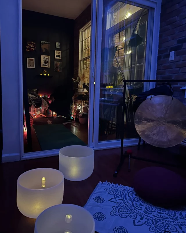 Mark your calendars! ✨

Our next sound bath is happening on March 13th, and you won’t want to miss this one! A unique and cozy experience designed for deep relaxation. Limited spots available—reserve yours now!